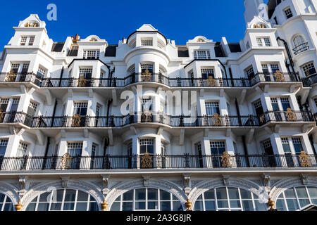 L'Angleterre, l'East Sussex, Hastings, façade de Palace Court Hotel Banque D'Images