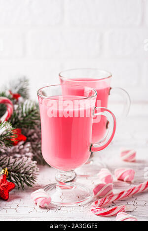 Ruby chocolat chaud ou cacao rose Banque D'Images