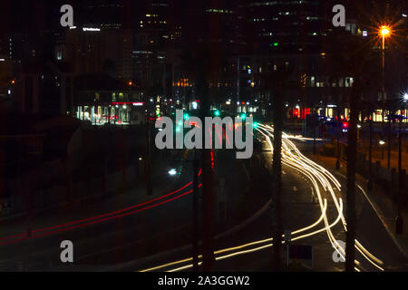 Light Trails in City Banque D'Images
