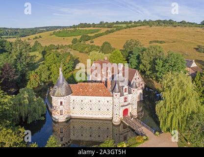 France, Calvados, Pays d'Auge, 15e et 16e siècle de Saint Germain de Livet Château Labellisé Musée de France (vue aérienne) Banque D'Images