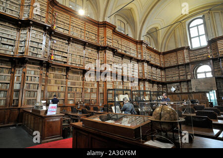 Italie, Rome, Bibliothèque Biblioteca Angelica, Salone Vanvitelliano Banque D'Images