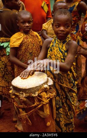 Congo, Moyen-Orient, célébrations, Lobeke chez les pygmées Baka Banque D'Images