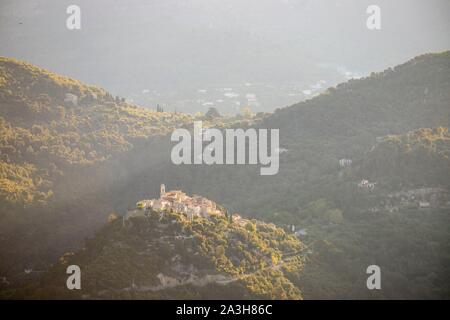 France, Alpes Maritimes, la roquette sur Var Banque D'Images