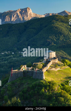 Fortezza delle Verrucole Appenine, Montagnes, Toscane, Italie Banque D'Images