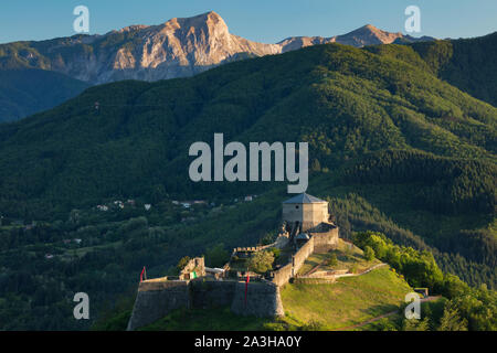 Fortezza delle Verrucole Appenine, Montagnes, Toscane, Italie Banque D'Images