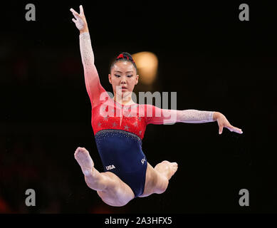 8 octobre 2019 : ! ! Concurrence sur poutre pour les femmes lors de la 49ème FIG Championnats du monde de gymnastique artistique à la Fondation Hanns Martin Schleyer Halle à Stuttgart, Allemagne. Ulrik Pedersen/CSM. Banque D'Images