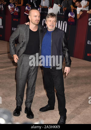 WESTWOOD, CA - 07 OCTOBRE : Aaron Paul et Mark Hamill, assister à la première de 'El Camino de Netflix : un film Breaking Bad' au Regency Village Theatre sur Octobre 07, 2019 à Westwood, en Californie. Banque D'Images