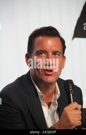 Los Angeles, USA. 08Th Oct, 2019. Clive Owen 10/04/2019 'Gemini Man' conférence de presse tenue à l'espace YouTube à Los Angeles, CA Crédit : Cronos/Alamy Live News Banque D'Images