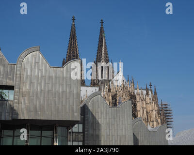 KOELN, ALLEMAGNE - circa 2019 AOÛT : Museum Ludwig pour l'art des xxe et xxie siècles Banque D'Images