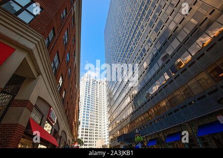 Boston, MA, USA-20, Juillet 2019 : Boston downtown district financier et sur les toits de la ville Banque D'Images