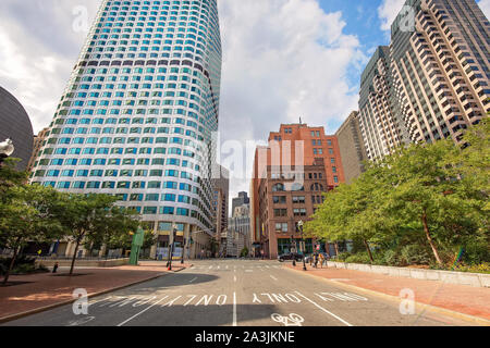 Boston, MA, USA-20, Juillet 2019 : Boston downtown district financier et sur les toits de la ville Banque D'Images