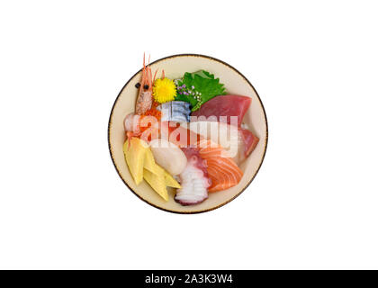 Variété Donburi poisson cru premium avec des fruits de mer situé sur le riz japonais dans un bol Banque D'Images