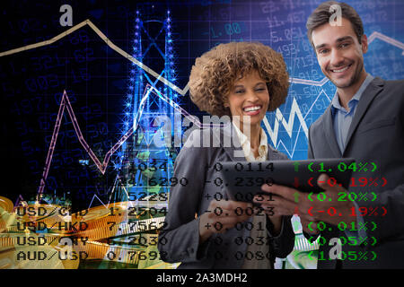 Image composite des gens d'affaires debout avec une tablette Banque D'Images