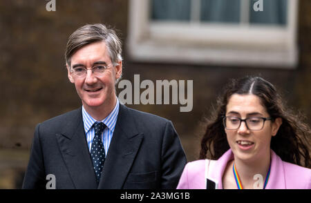 Octobre 2019 London UK 9e réunions à Downing Street, London Jacob Rees-Mogg, chef de la Chambre des communes laisse Downing Street Ian Crédit DavidsonAlamy Live News Banque D'Images