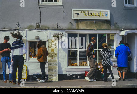 Chough Boulangerie, Padstow, England, UK. Circa 1990 Banque D'Images