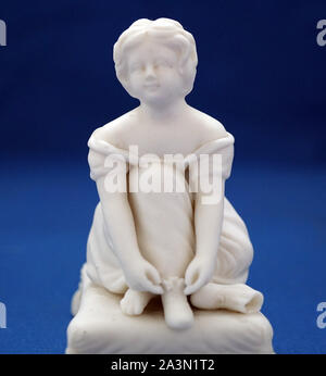 Figurine Porcelaine Antique Parian Minton Banque D'Images