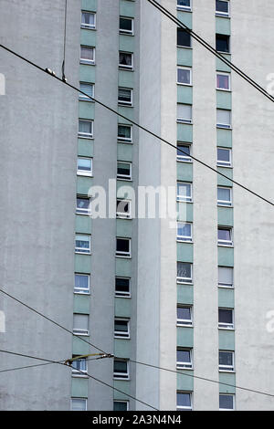 Anonyme moderne vivant dans la grande ville Banque D'Images