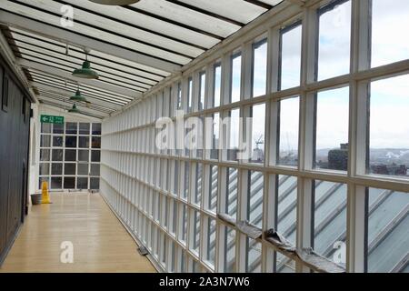 Hen Run, Glasgow School of Art Interior (2014). Charles Rennie Mackintosh Banque D'Images