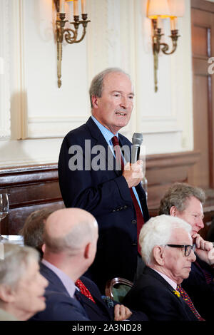 Charles Moore au déjeuner littéraire Oldie ; 08/10/19 Banque D'Images