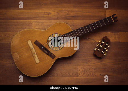 Classical guitars avec rupture de poupée et bridge Banque D'Images