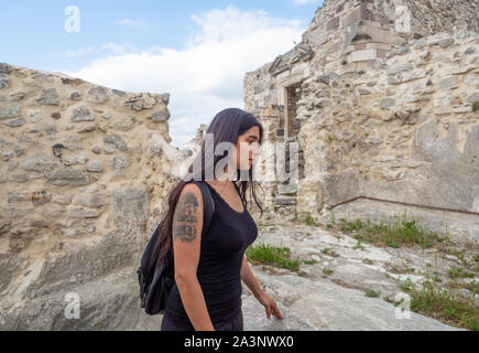 Gessopalena (Abruzzes, Italie) - Dans les montagnes de la Majella il y a un site archéologique de l'ancien village médiéval en pierre de gypse, aujourd'hui détruit, Banque D'Images