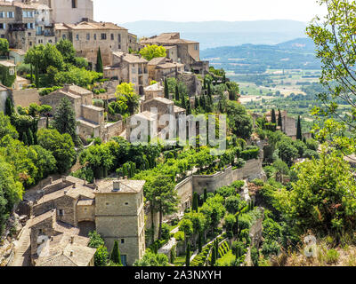 Village perché de Gordes en Provence, France. Banque D'Images