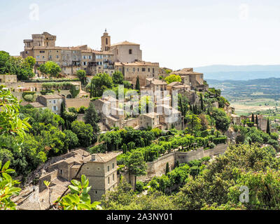 Village perché de Gordes en Provence, France. Banque D'Images