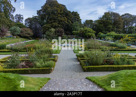 Le jardin clos au château de Ward, comté de Down, Irlande du Nord Banque D'Images