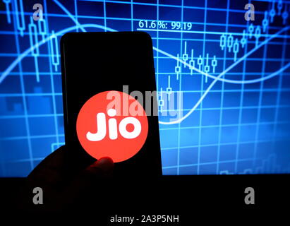 L'Inde. 9 octobre, 2019. Sur cette photo, l'illustration d'une société de télécommunications populaires Autonomie Júlio vu le logo affiché sur un smartphone. Credit : Avishek Das/SOPA Images/ZUMA/Alamy Fil Live News Banque D'Images