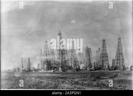 Spindletop [Spindletop, Beaumont, Port Arthur, et environs, Texas - l'industrie du pétrole]. Banque D'Images