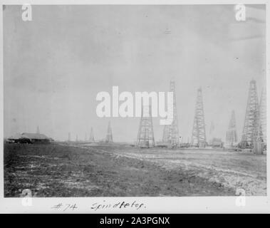 Spindletop [Spindletop, Beaumont, Port Arthur, et environs, Texas - l'industrie du pétrole]. Banque D'Images