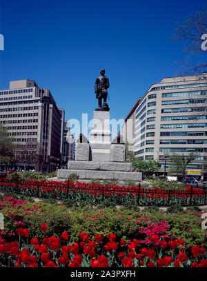 Statue de l'amiral David Farragut à Farragut Square, Washington, D.C. Banque D'Images