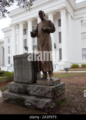 Statue de John Allen Wyeth, Confederate soldat, chirurgien et auteur, sur le terrain de l'Alabama State Capitol à Montgomery, Alabama Banque D'Images