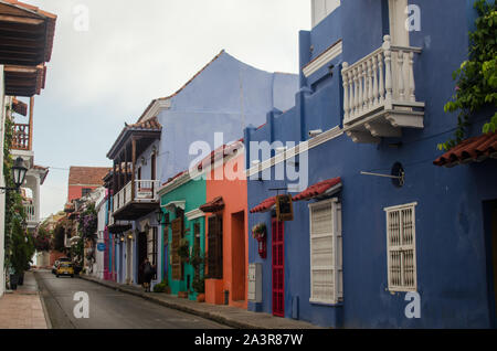Eartly matin dans les rues de la ville fortifiée de Carthagène Banque D'Images