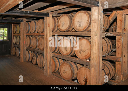Distillerie Maker's Mark. Loretto, KY USA 09-28-19 ici le whisky mûrit dans une manière soustractive et supprime le dernier saveurs indésirables. Banque D'Images