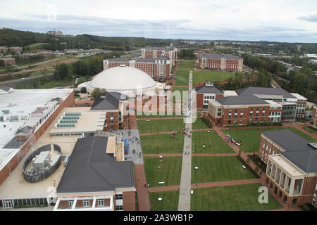 Lynchburg, VA, USA. Vue sur le campus de l'Université de la liberté de la tour de la liberté. Banque D'Images