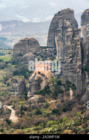 Monastère d'Agios Nikolaos Anapafsas à Meteora en Grèce Banque D'Images