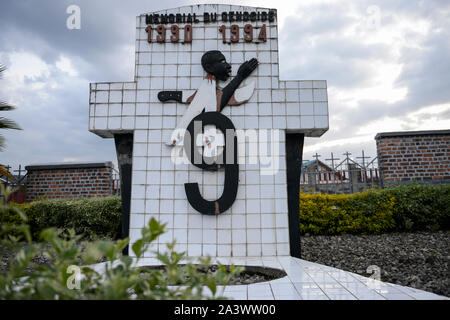 Le RWANDA, Ruhengeri, mémorial du génocide de 1994 AU RWANDA, génocide / Ruhengeri, Genozid Memorial zur Erinnerung an den Völkermord und ethnischen Konflikt zwischen Hutu et Tutsi, im Jahr 1994, ca. 1 million de Tutsis wurden ermordet Banque D'Images