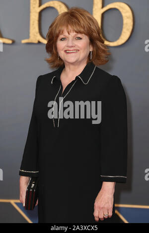 La première mondiale de Downton Abbey tenue à l'Cineworld Leicester Square - Arrivées avec : Lesley Nicol Où : London, Royaume-Uni Quand : 09 Sep 2019 Crédit : Mario Mitsis/WENN.com Banque D'Images