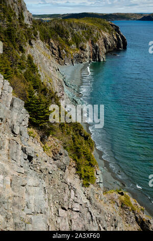 Vue de la plage de poche sur sentier Skerwink, East Trinité, Terre-Neuve, Canada Banque D'Images