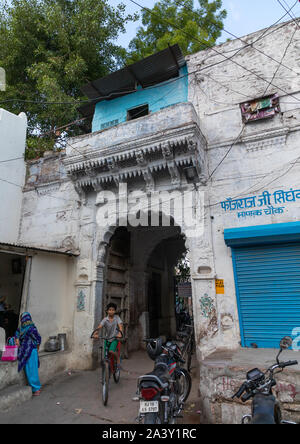 Porte d'une ancienne haveli, Rajasthan, Jodhpur, Inde Banque D'Images