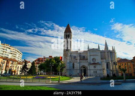 Eglise de Santa María de la Antigua de Valladolid, Castille et Leon, Espagne Banque D'Images