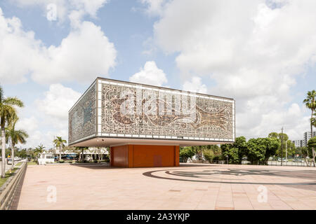 L'annexe (aka l'écrin) à l'immeuble Bacardi, l'ancien siège de Bacardi USA, situé derrière la tour principale ,sur Biscayne Boulevard à Miami, Floride, USA Banque D'Images