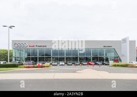 Princeton, New Jersey le 6 octobre 2019:vue externe d'Audi Center de New Jersey, une nouvelle salle d'exposition et magasin pour voitures Audi. - Image Banque D'Images