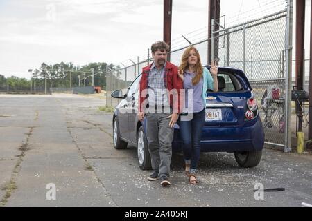 DATE DE SORTIE : Octobre 21, 2016 Title : Suivre les Joneses STUDIO : 20th Century Fox Réalisateur : Greg Mottola PLOT : un couple de banlieue devient impliqué dans une intrigue d'espionnage international lorsqu'ils découvrent que leurs nouveaux voisins sont apparemment parfait des espions du gouvernement. Avec : Zach Galifianakis, Isla Fisher, Jon Hamm, Gal Gadot. (Crédit Image : © Twentieth Century Fox /Entertainment Photos) Banque D'Images