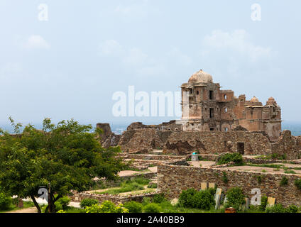 Les ruines de Rana Kumbha palace à l'intérieur de la médiévale de Chittorgarh fort complexe, Rajasthan, Inde, Chittorgarh Banque D'Images