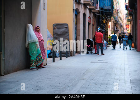 Streetlife de El Raval de Barcelone - Impressions Banque D'Images