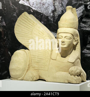 Sphinx et Lion.sculptures sculptures de pierres tombales et tomd indiquent la dernière demeure du défunt dans l'Égypte ancienne.Tamassos Chypre 550-500 av. Banque D'Images