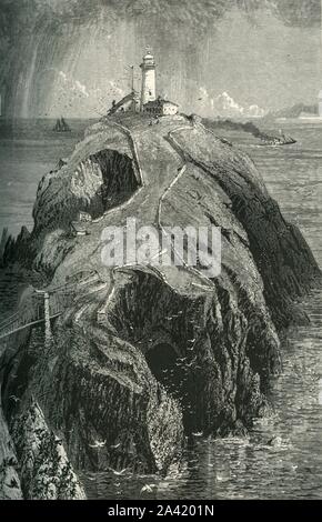 Le phare de South Stack, Holyhead', c1870. Phare de South Stack sur une petite île sur la côte de l'île sacrée, Anglesey, Pays de Galles, construit en 1809 par Daniel Asher Alexander pour avertir les navires sur la mer d'Irlande. À partir de "l'Europe pittoresque - Les îles Britanniques, Tome II". [Cassell, Petter &AMP ; Galpin, Londres, c1870] Banque D'Images