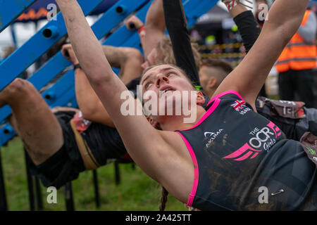 Brentwood, Essex, UK, 11 oct 2019 La course à obstacle 2019 OCR) Championnats du monde, le premier jour, l'indépendant de premier plan de championnats du monde pour le sport de la course à obstacles. Maintenant les athlètes de plus de 65 nations avec un mélange de profesional et amateur d'âge Ian Crédit DavidsonAlamy Live News Banque D'Images